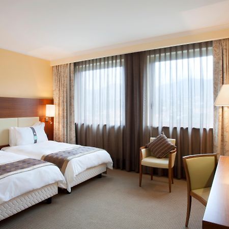 Holiday Inn Salerno-Cava De' Tirreni By Ihg Exterior foto