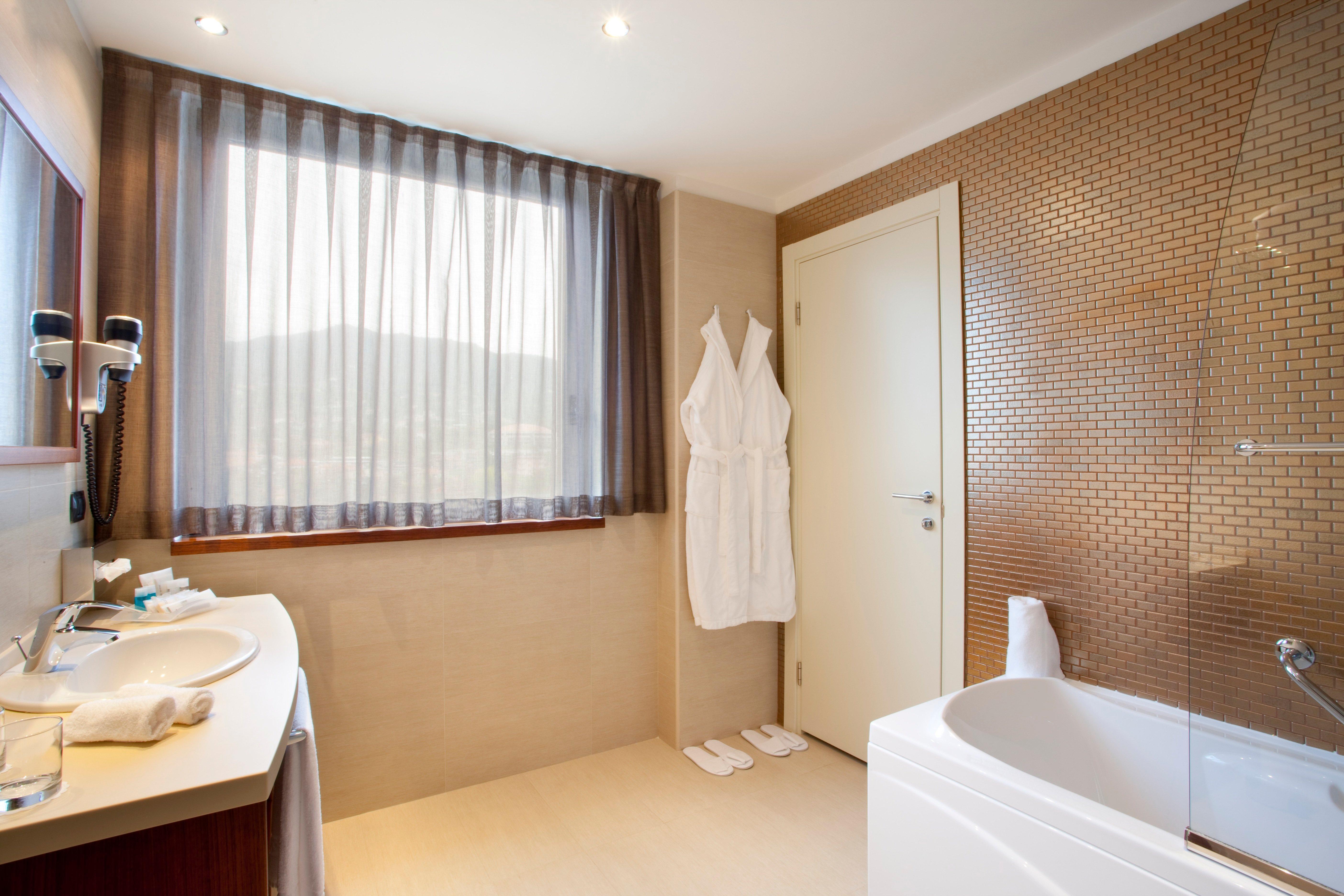 Holiday Inn Salerno-Cava De' Tirreni By Ihg Exterior foto